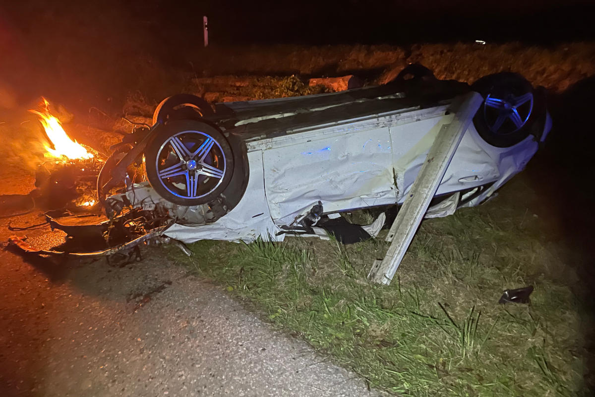 Prêles BE - Drei Verletzte nach einem Verkehrsunfall