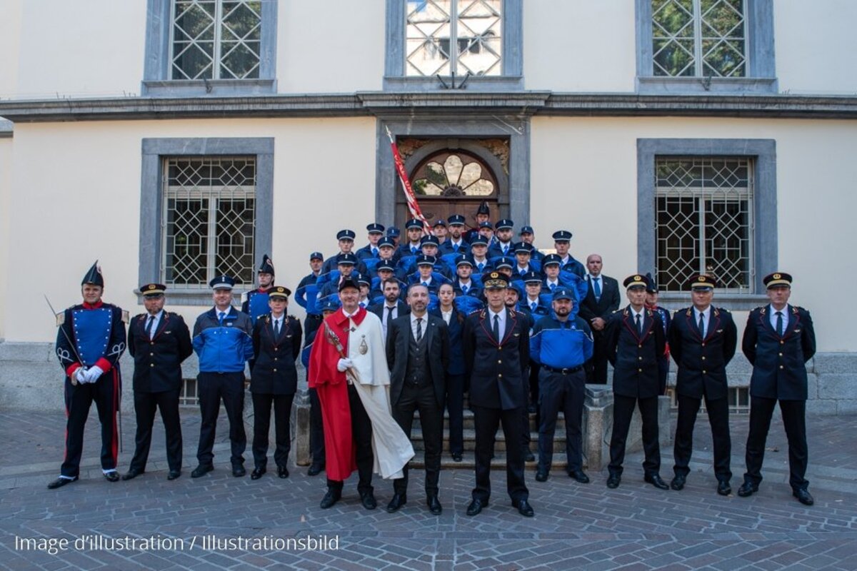 Sitten VS - Vereidigung von 29 neuen Polizisten