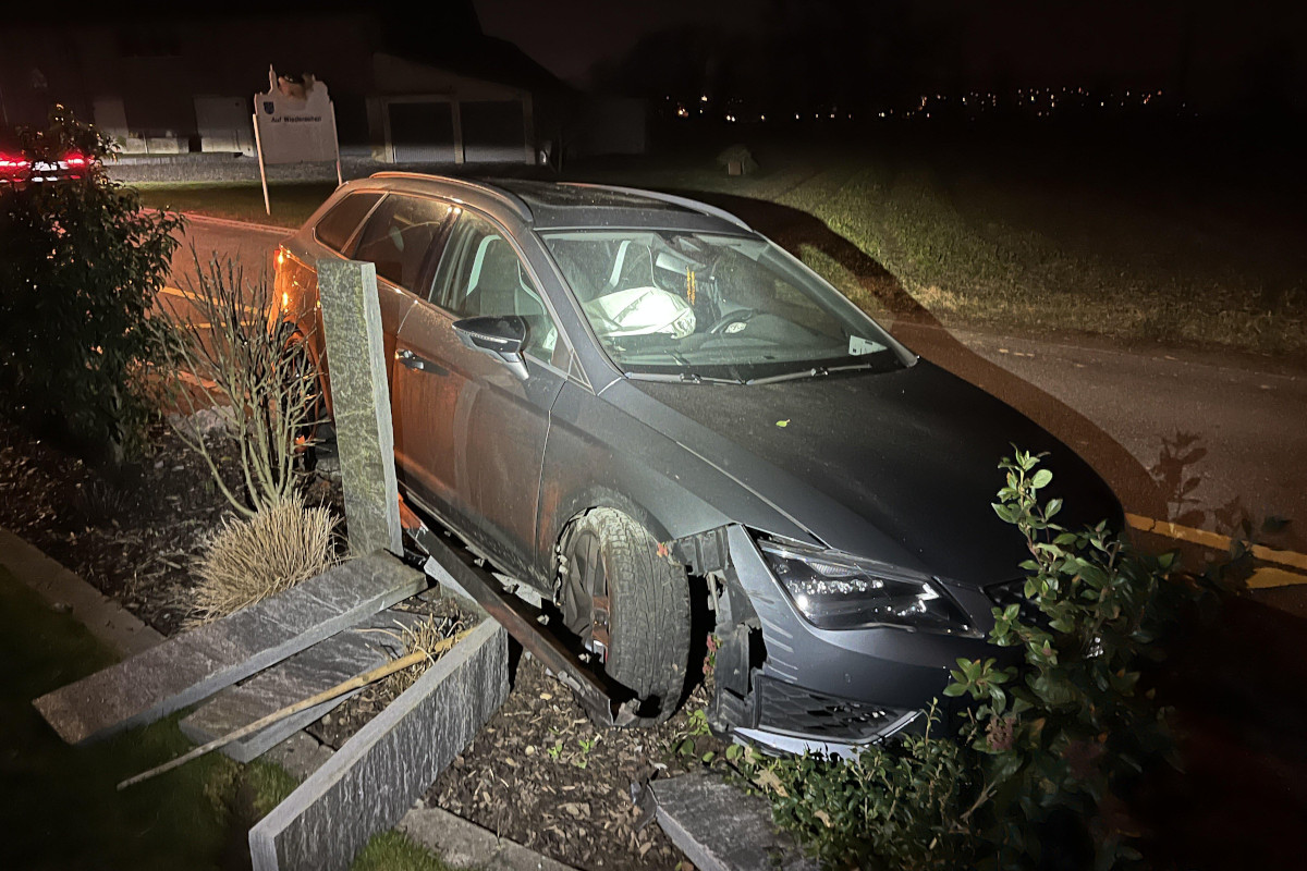 Tägerig AG – Betrunken mit Gartenmauer kollidiert