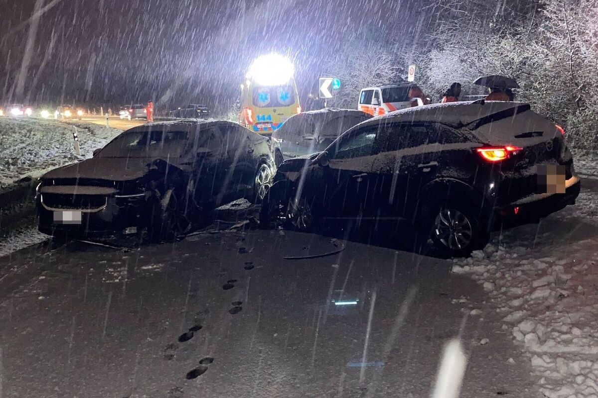 Kanton Solothurn - Um die 30 Verkehrsunfälle infolge winterlicher Strassenverhältnisse