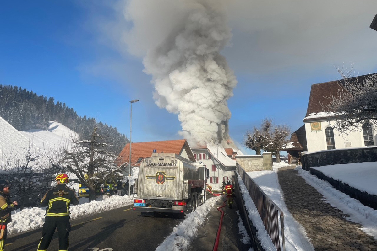 Lauperswil BE – Brandausbruch in einem Mehrfamilienhaus 