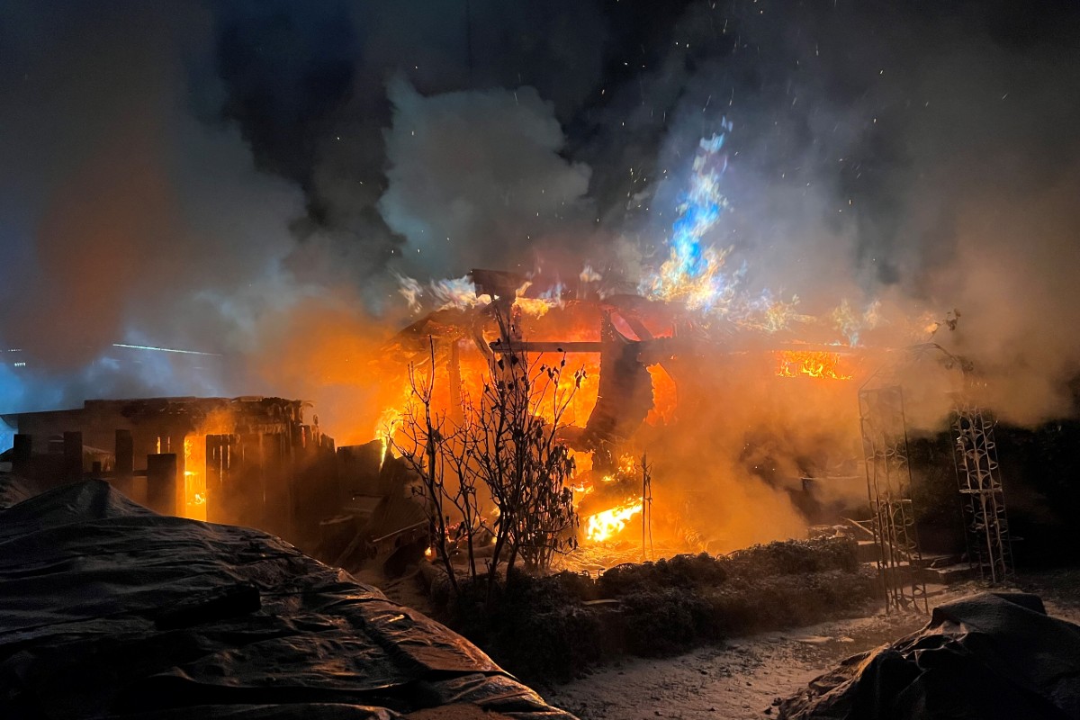 Stadt Schaffhausen  - Schrebergartenhäuschen bei Brand vollständig zerstört 