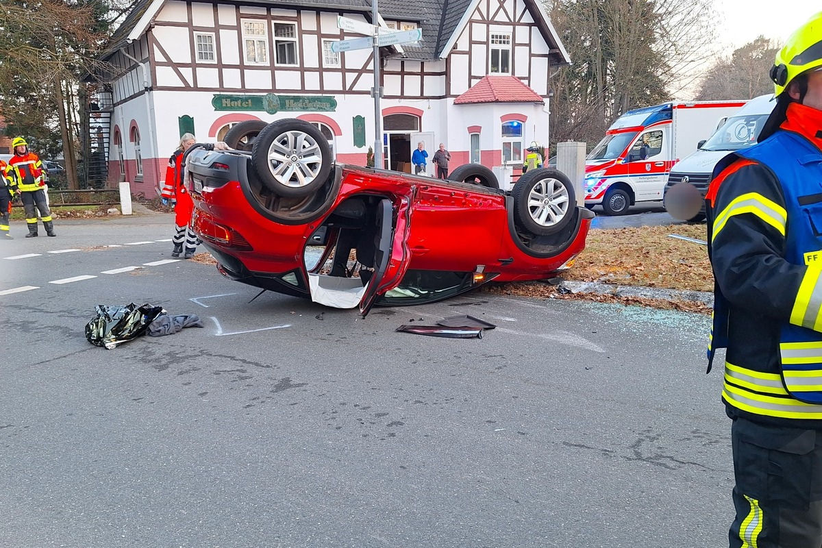 Ahausen – Drei Verletzte nach Unfall mit Überschlag