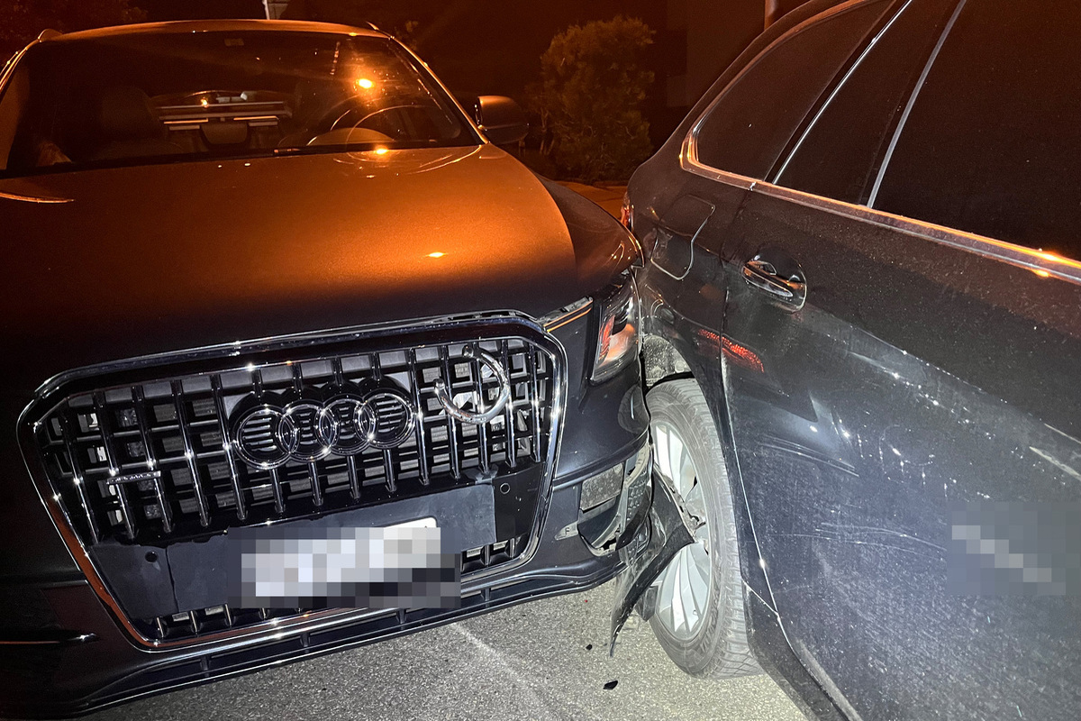 Kreuzlingen TG - Autofahrerin beschädigt fahrunfähig parkierte Fahrzeuge