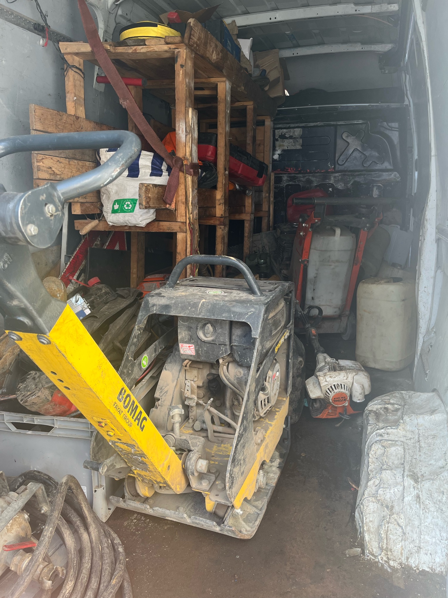 LKW-Kontrollen: Gefahrgut ohne Sicherung in Hagen