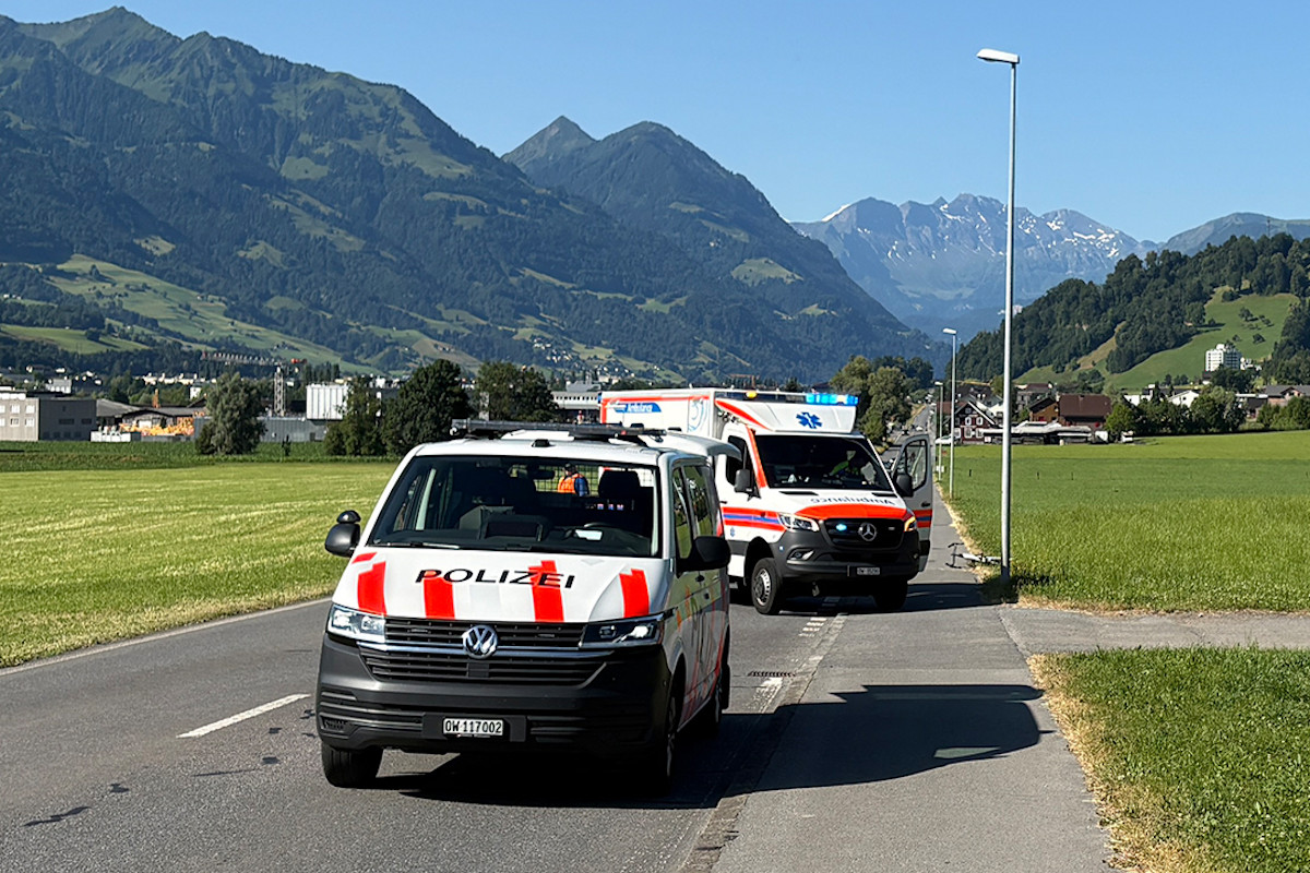 Kägiswil OW – Rennradfahrer bei Sturz verletzt