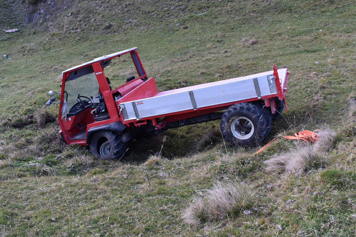 Urnäsch AR – Tödlicher Unfall mit landwirtschaftlichem Transporter