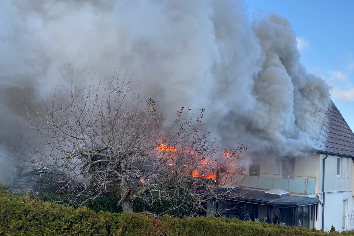 Münchenbuchsee BE - Haus nach Brand unbewohnbar 