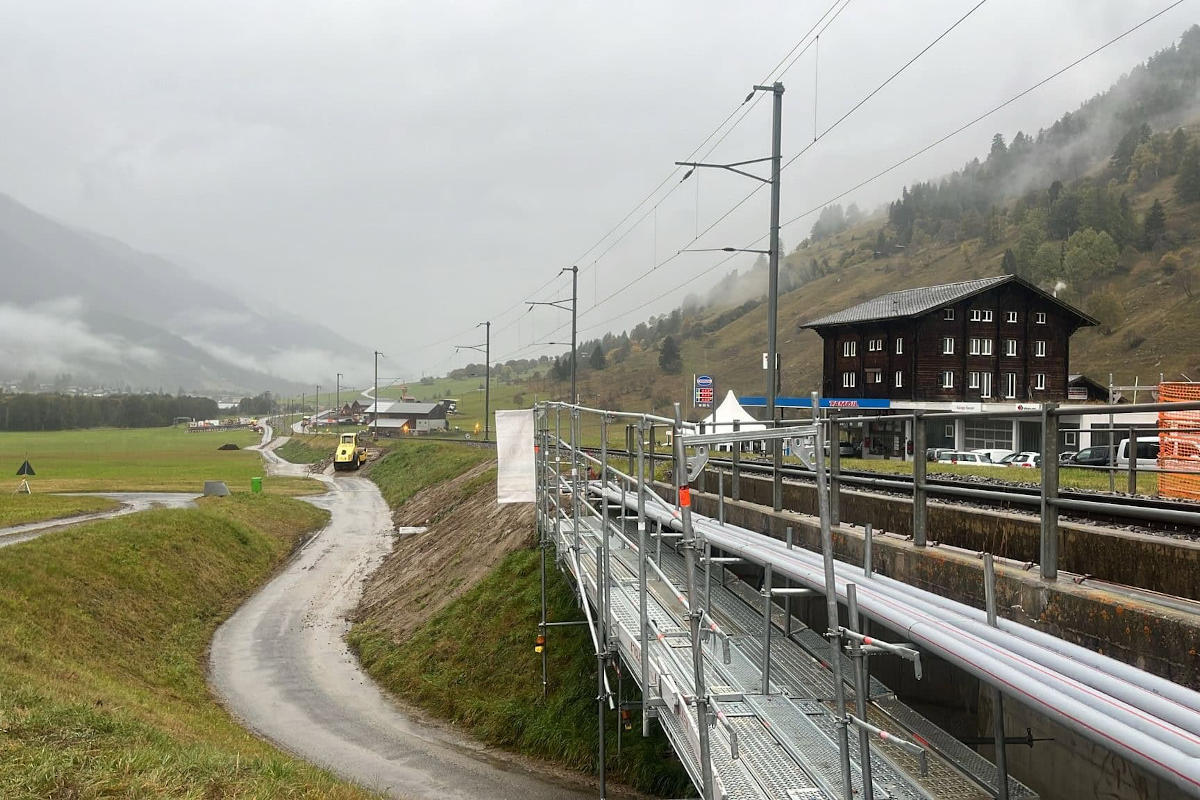 Goms/Münster VS - Arbeiter von Zug erfasst