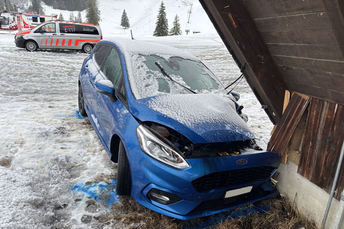 Unfall in Sörenberg LU – Alkoholisiert gegen Scheune geprallt