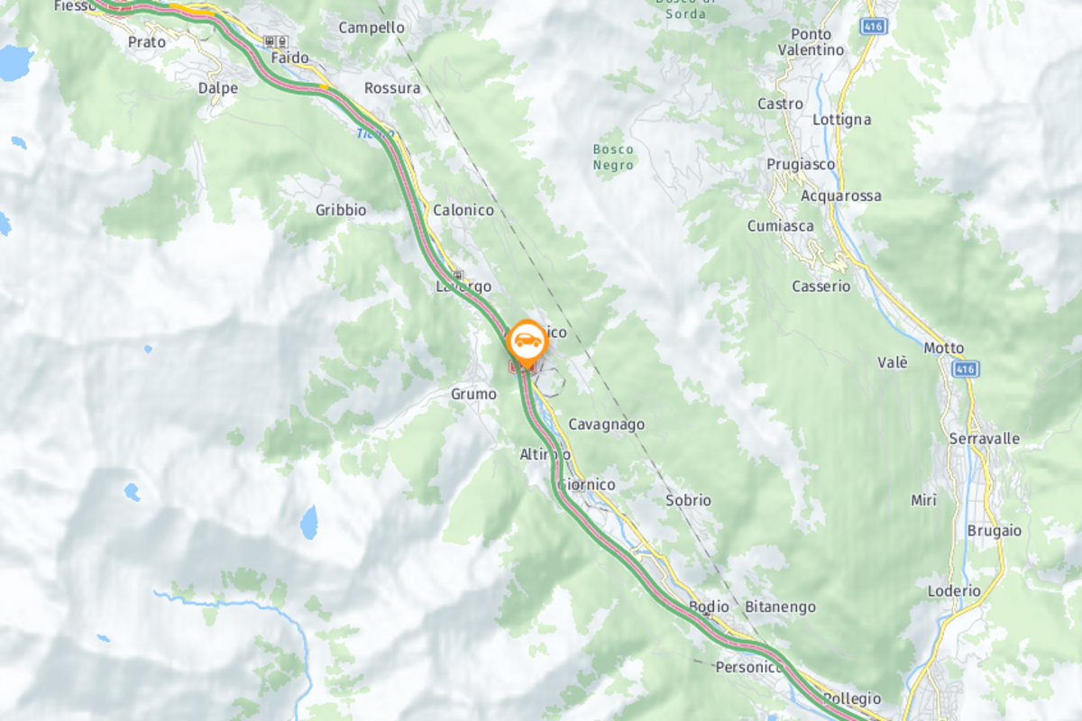 Verkehrsbehinderung auf der A2 - Chiasso Richtung Gotthard - Defekter Lastwagen