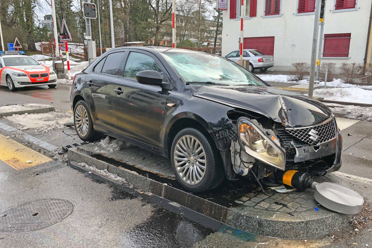 Frauenfeld TG – Beim Einbiegen kollidiert