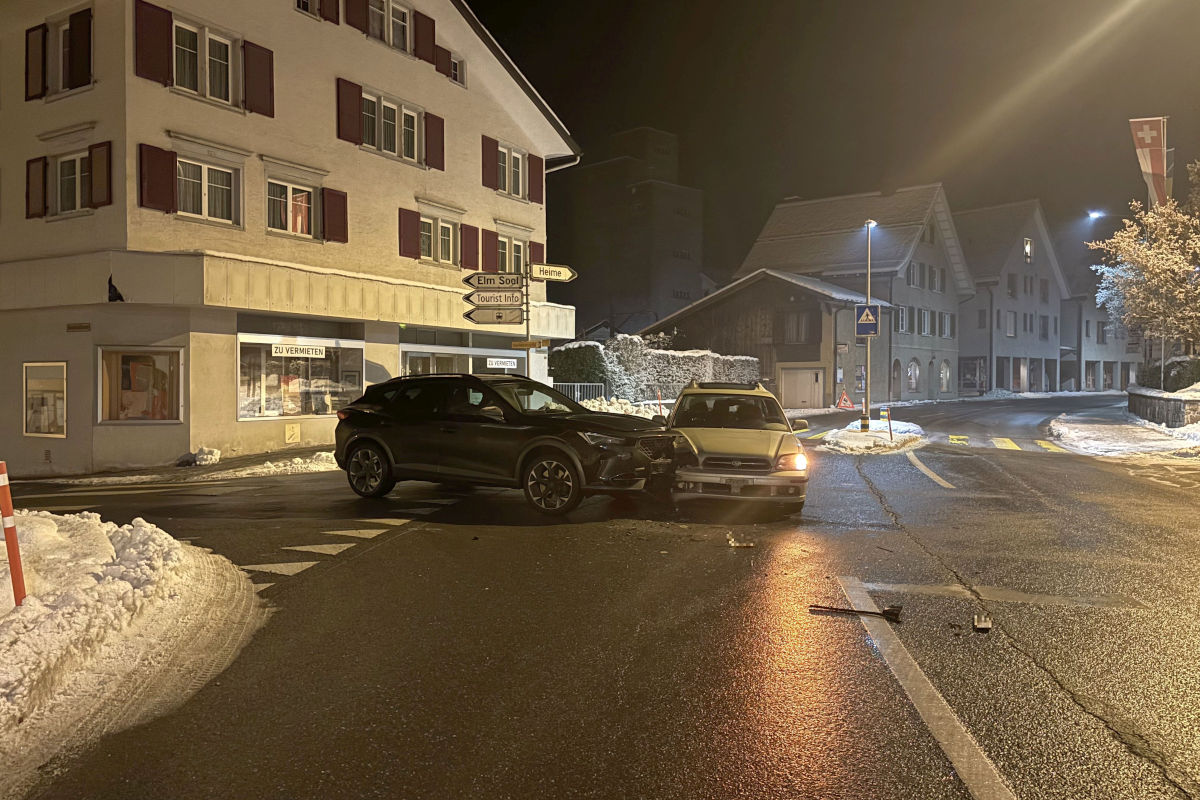Schwanden GL – Mit Unfall ins neue Jahr gestartet