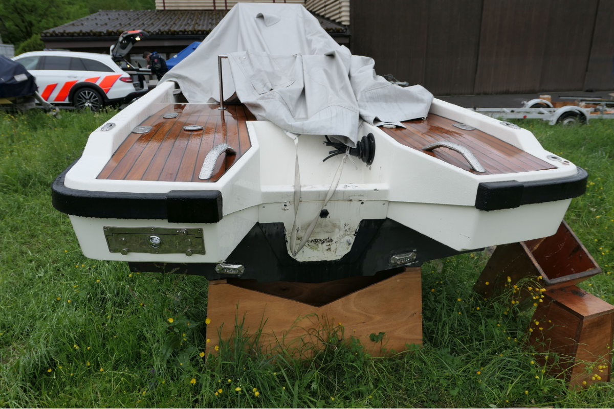 Mühlehorn GL - Bootsmotoren geklaut