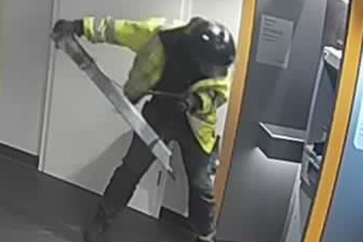 Erfurt -  Wer kennt diesen Mann? Öffentlichkeitsfahndung der Kripo