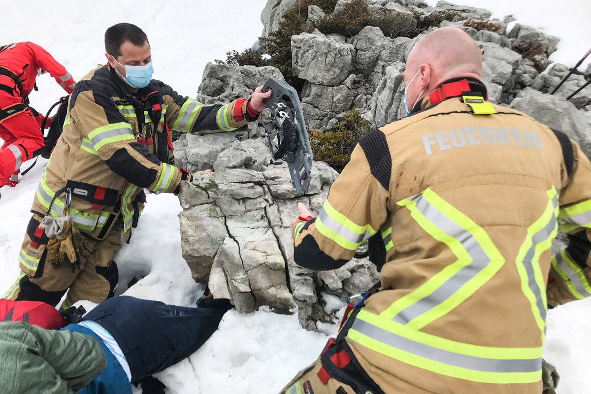 Drama in Schrattenfluh LU - Frau unter Felsblock eingeklemmt!