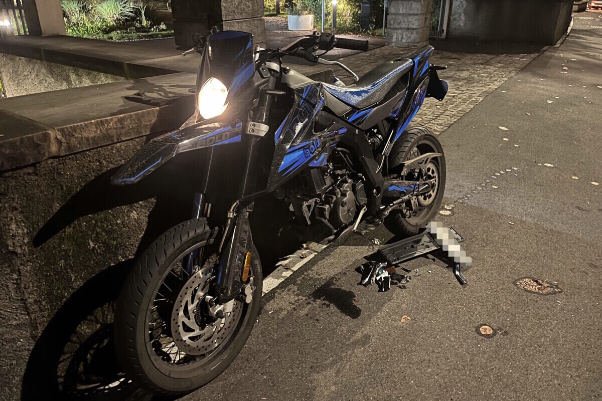 Schänis SG - Motorradfahrer (17) bei Unfall verletzt