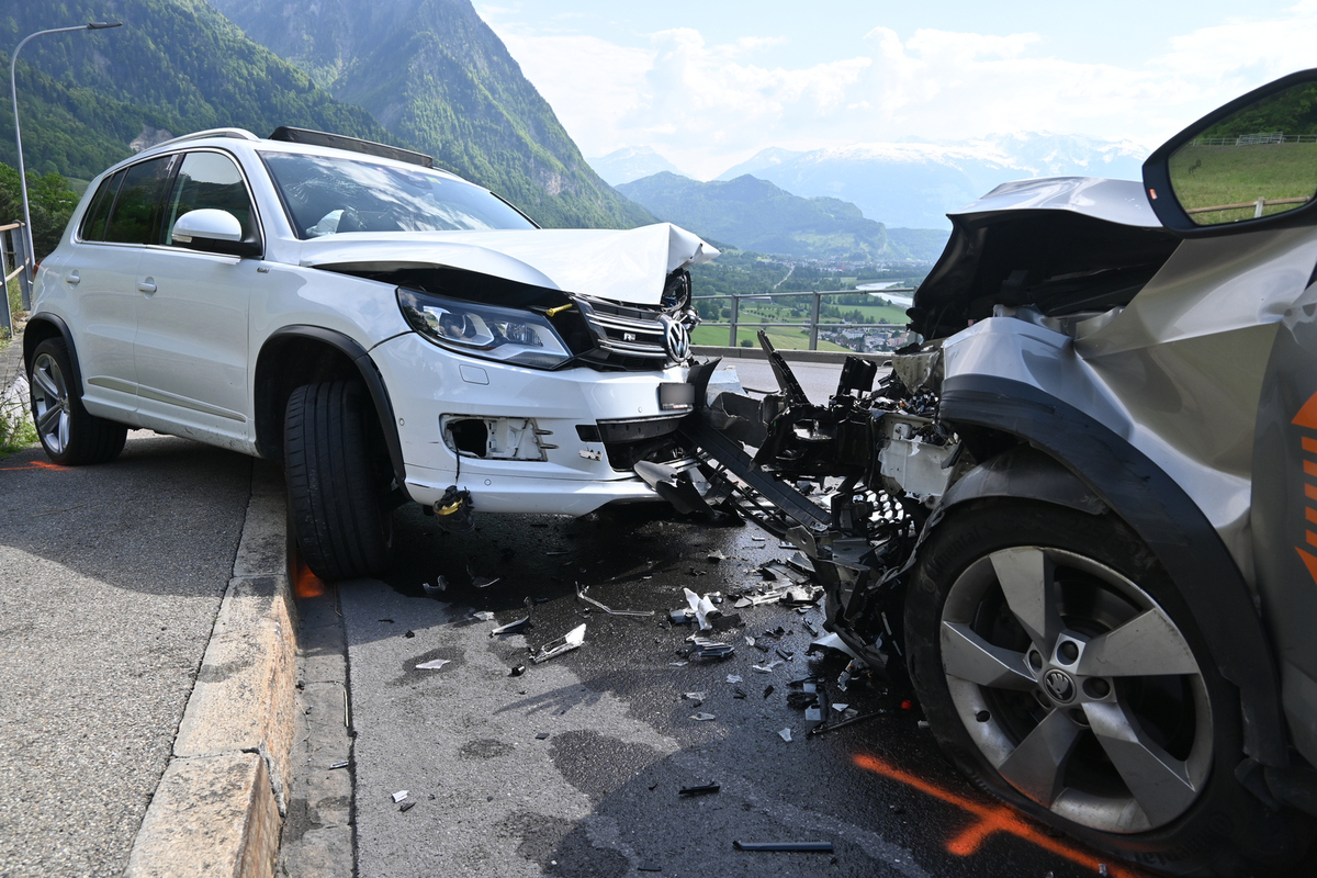 Triesen FL - Unfall ohne Führerschein gebaut 