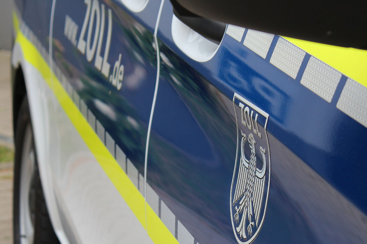 Kiel – Drogenspürhund "Bella" erfolgreich im Einsatz