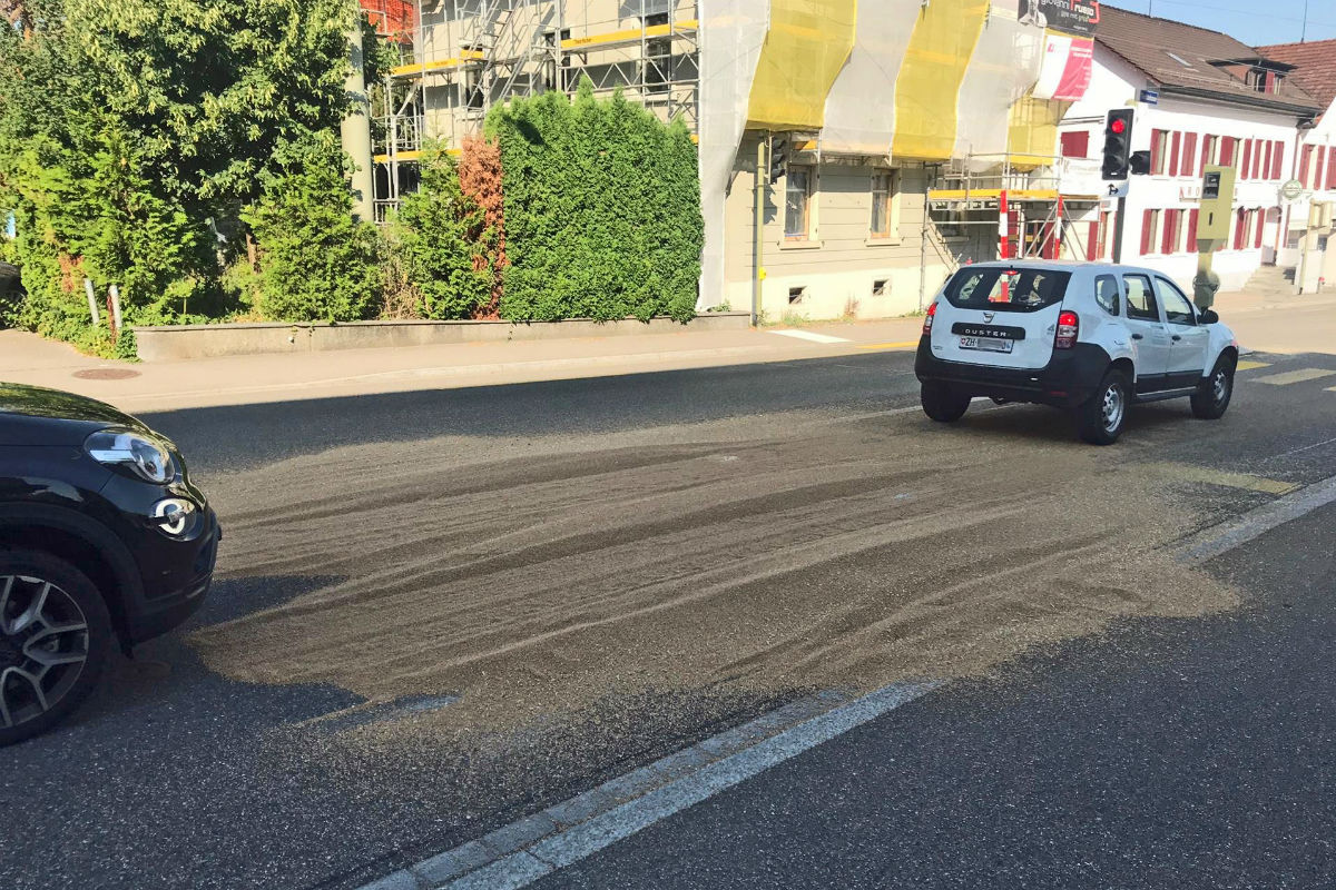 Winterthur ZH - Unfreiwillig 300 kg Getreide abgeladen