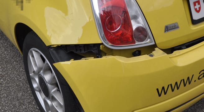 Junger Velofahrer begeht in Trimbach Fahrerflucht