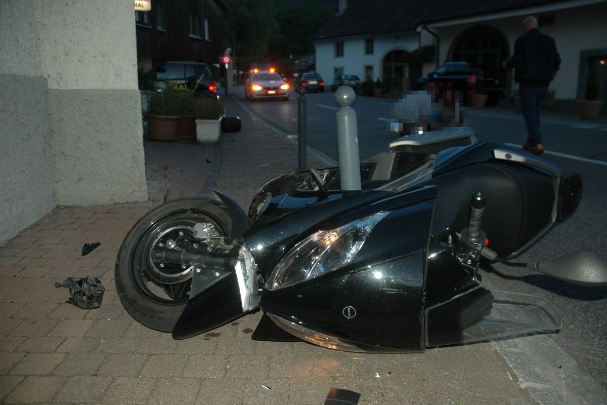 Töfffahrer wird bei VU in Dornach verletzt