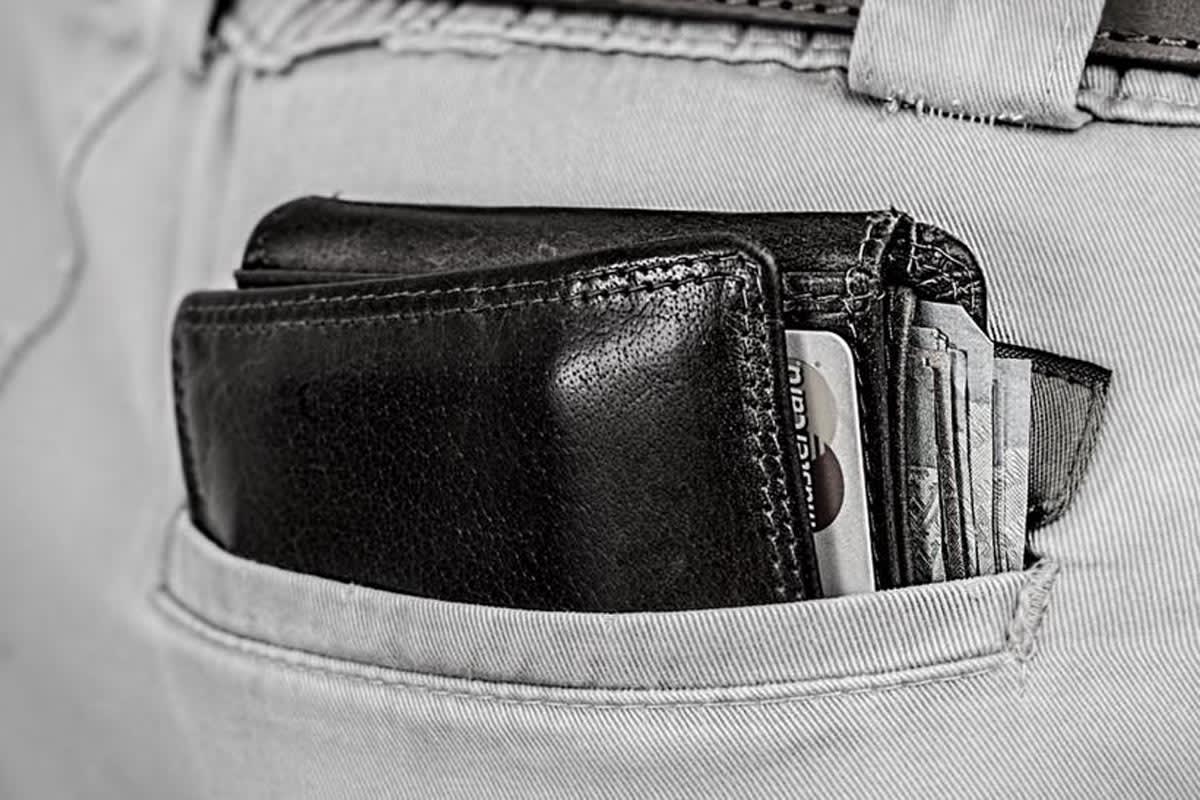 Schaan FL – Trickdiebe stehlen Bargeld aus Geschäft