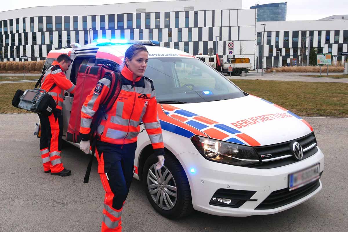 Wien – Tödlicher Unfall zwischen Auto und Motorrad