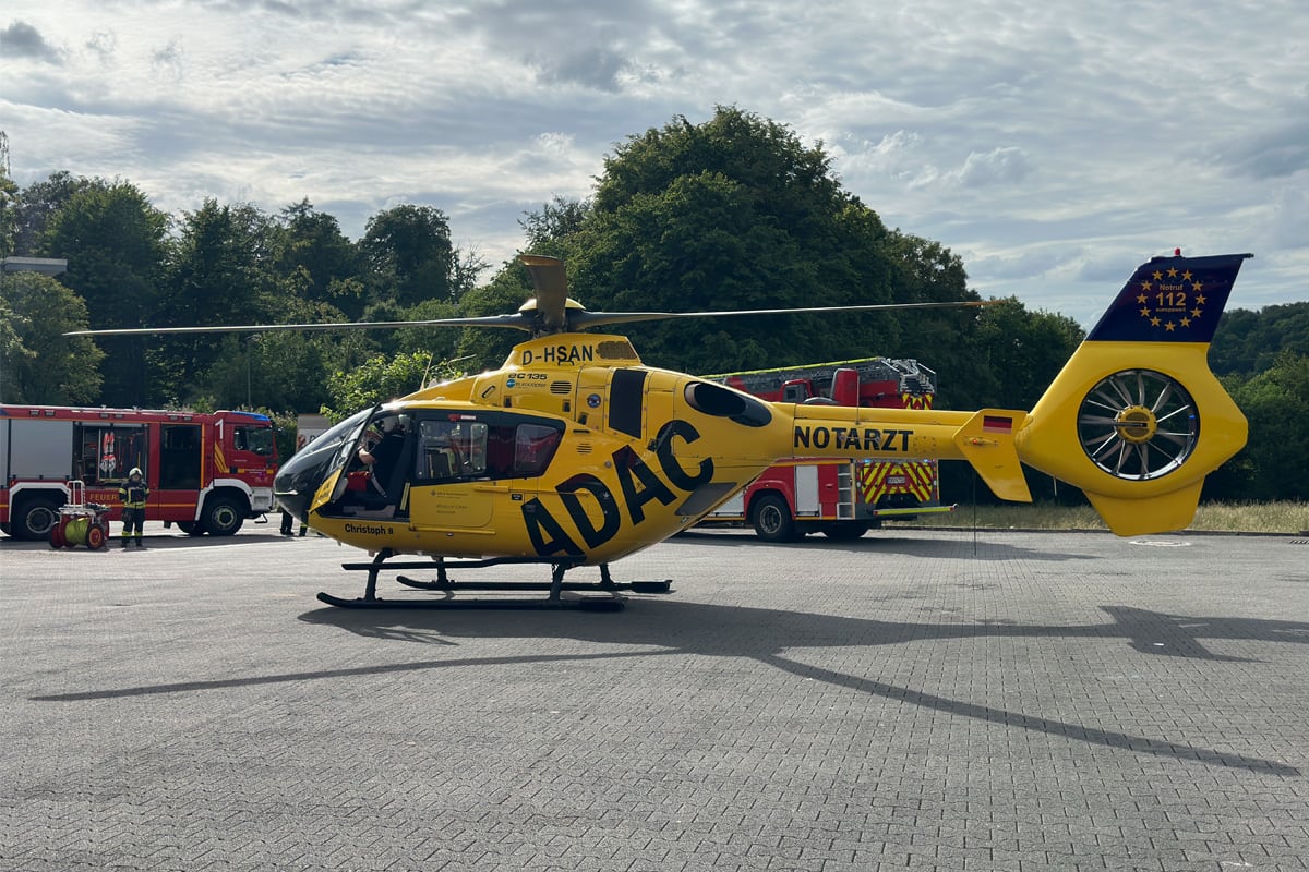 Hasenmoor – Drei Schwerverletzte nach Unfall mit fünf Fahrzeugen