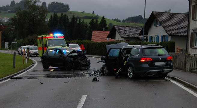 Frontalcrash in Waldstatt