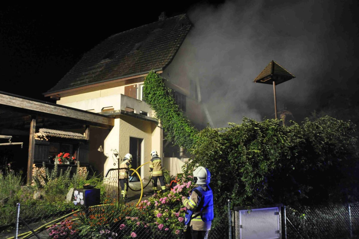 Gunzgen SO - Person aus brennendem Haus gerettet