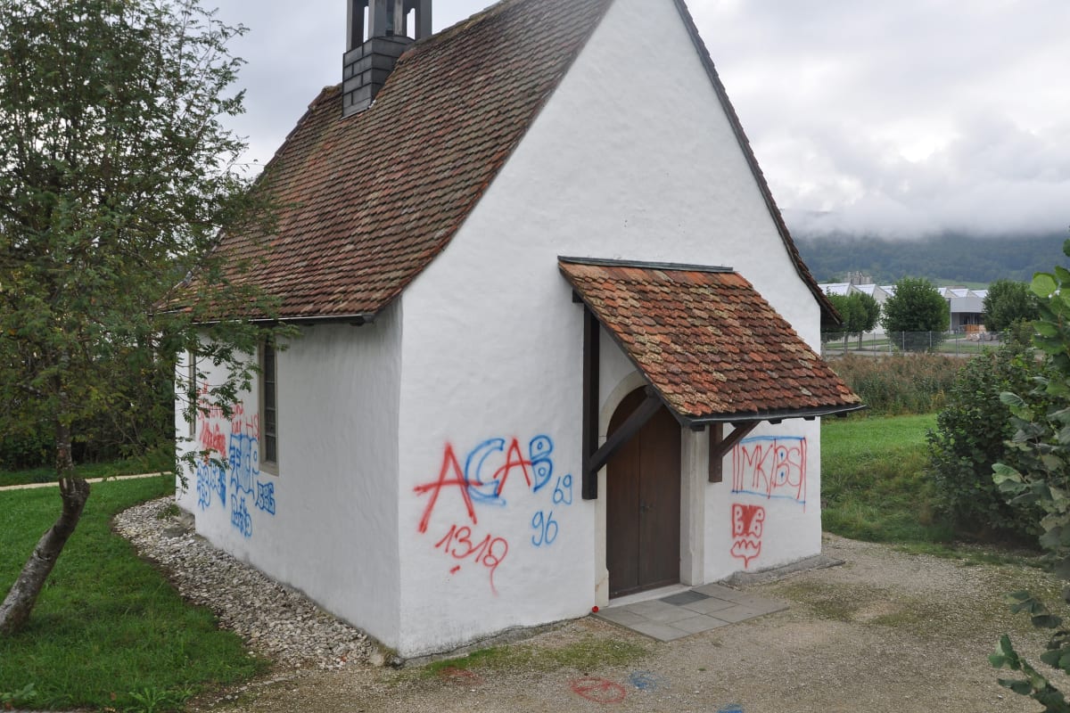 Fridolinskapelle in Breitenbach versprayt