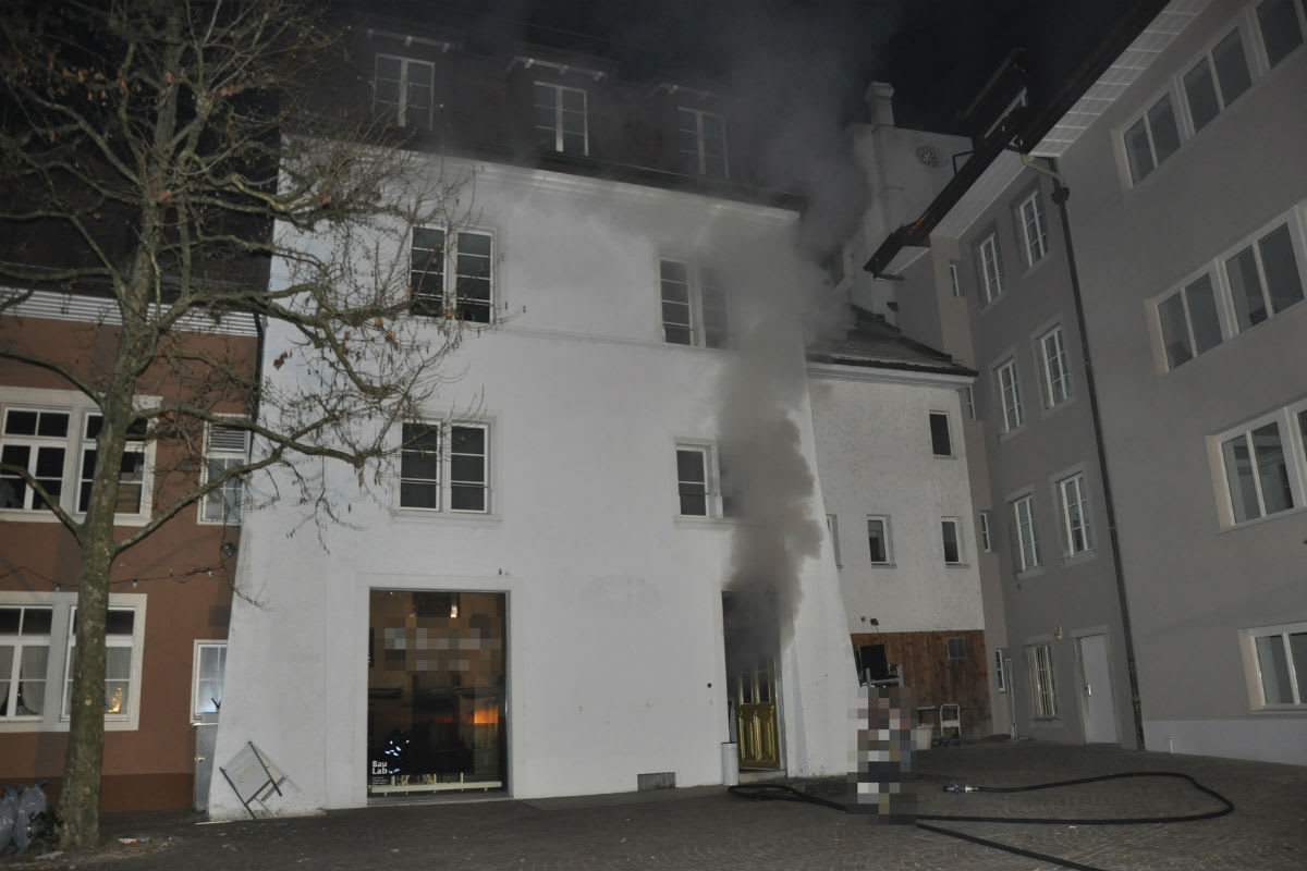 Olten SO - Starke Rauchentwicklung in einem Altstadtgebäude
