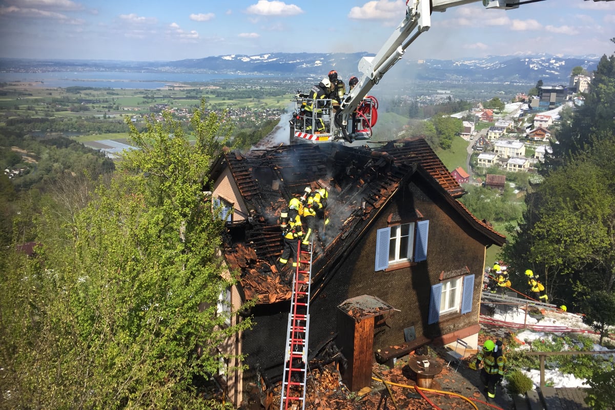 Walzenhausen AR - Bewohner für Dachstockbrand verantwortlich