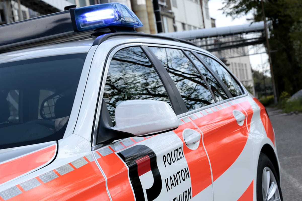 Däniken, Dulliken, Gretzenbach SO - Auto flüchtet mit riskanter Fahrweise vor Polizeikontrolle 