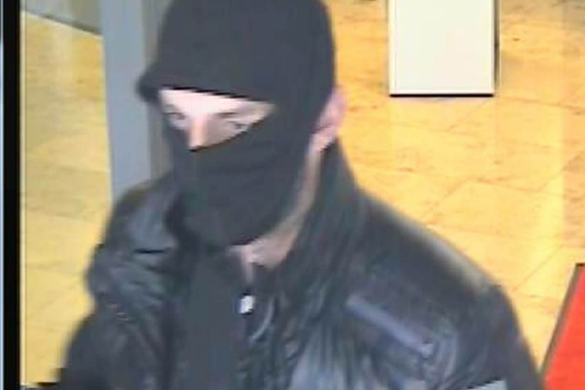 Erneute Fahndung nach Bank-Überfall in Nunningen