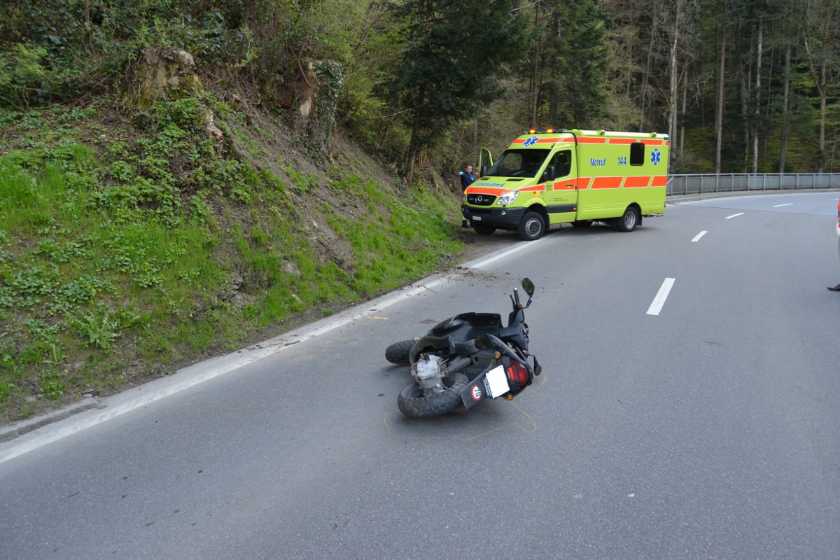 Rollerfahrerin in Wolfhalden verunglückt
