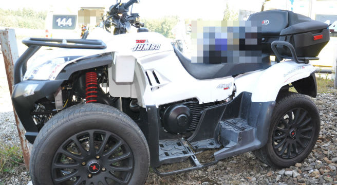 Unfall zwischen Zug und Quad endet glimpflich