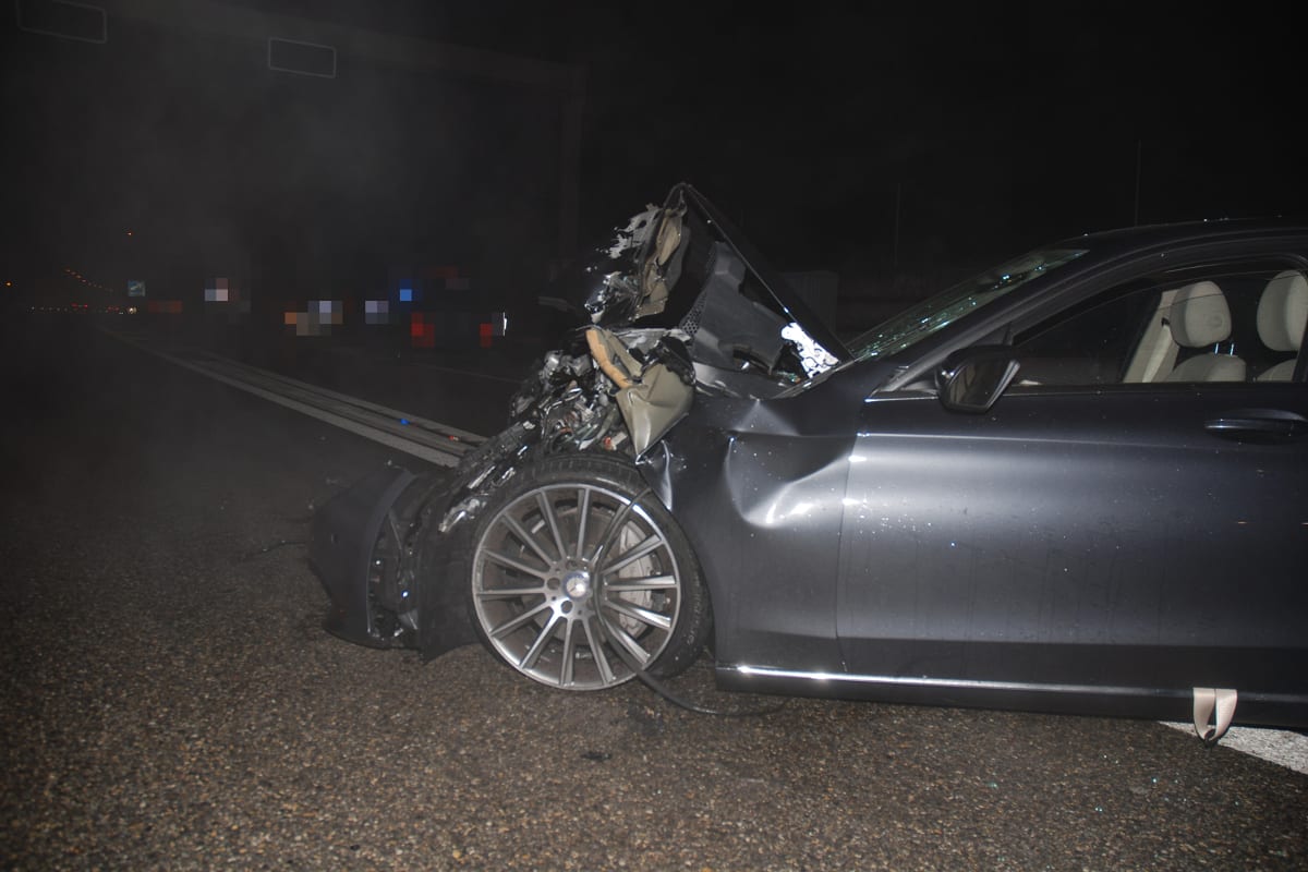Solothurn SO - Auffahrkollision mit zwei Autos auf der A5