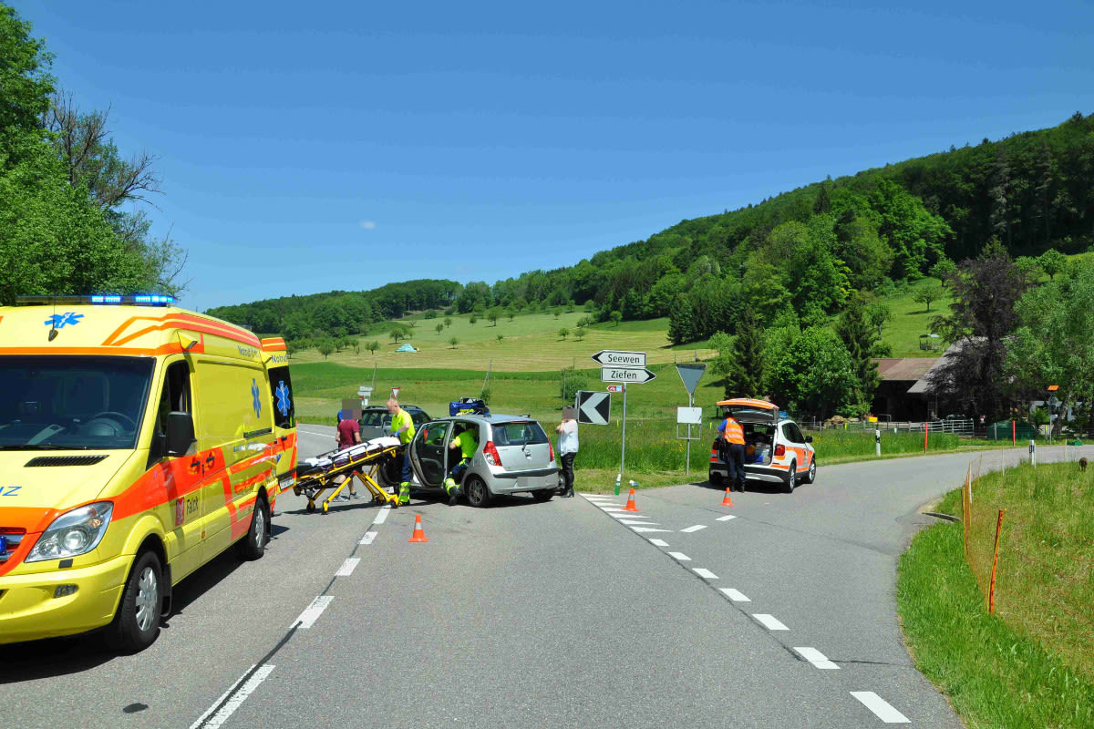Rega-Einsatz nach Verkehrsunfall in Seewen
