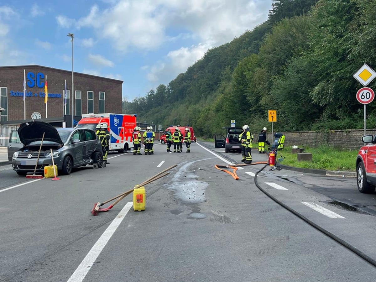 Lindlar – Drei Verletzte bei Unfall mit zwei Autos