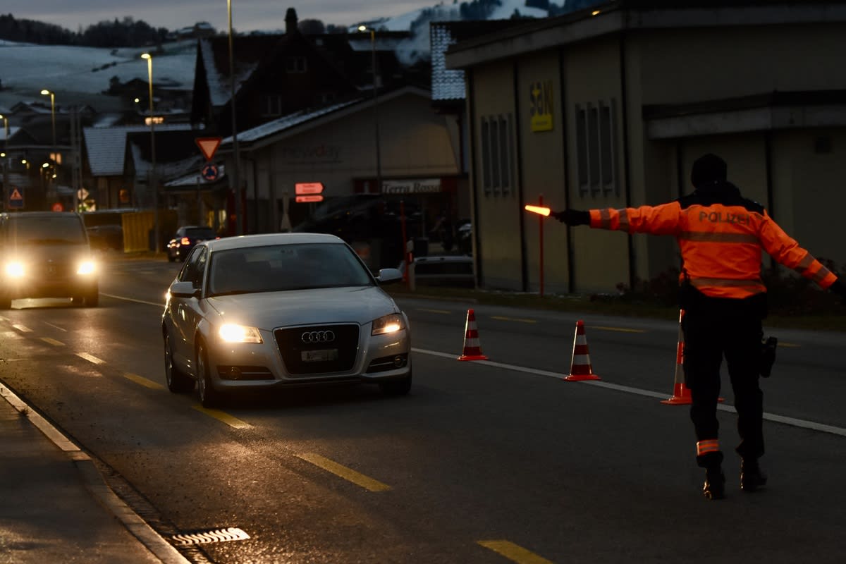 Appenzell AI – Polizei und TCS führen Beleuchtungskontrolle durch