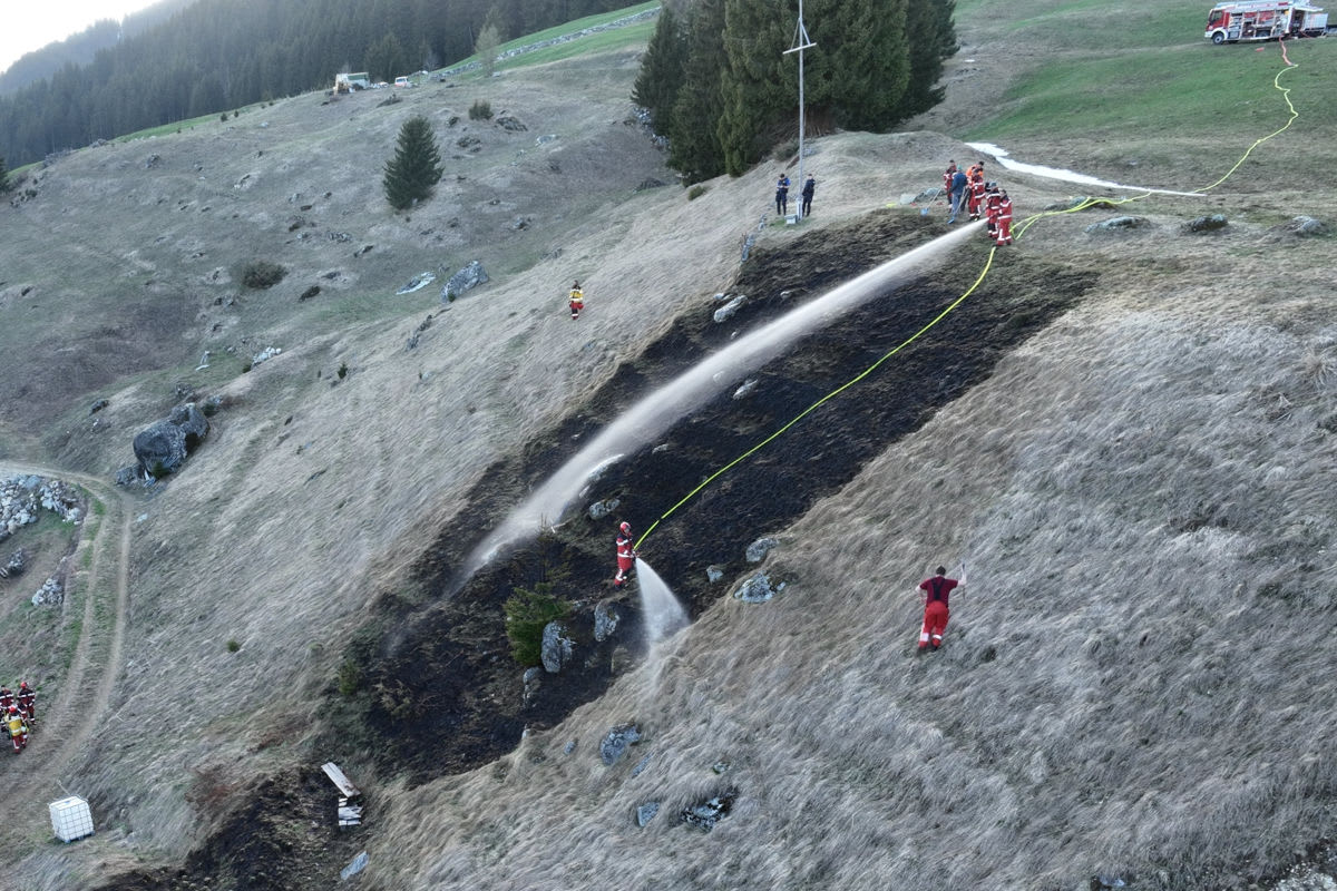Rabius GR – Brand auf rund 1000 Quadratmetern