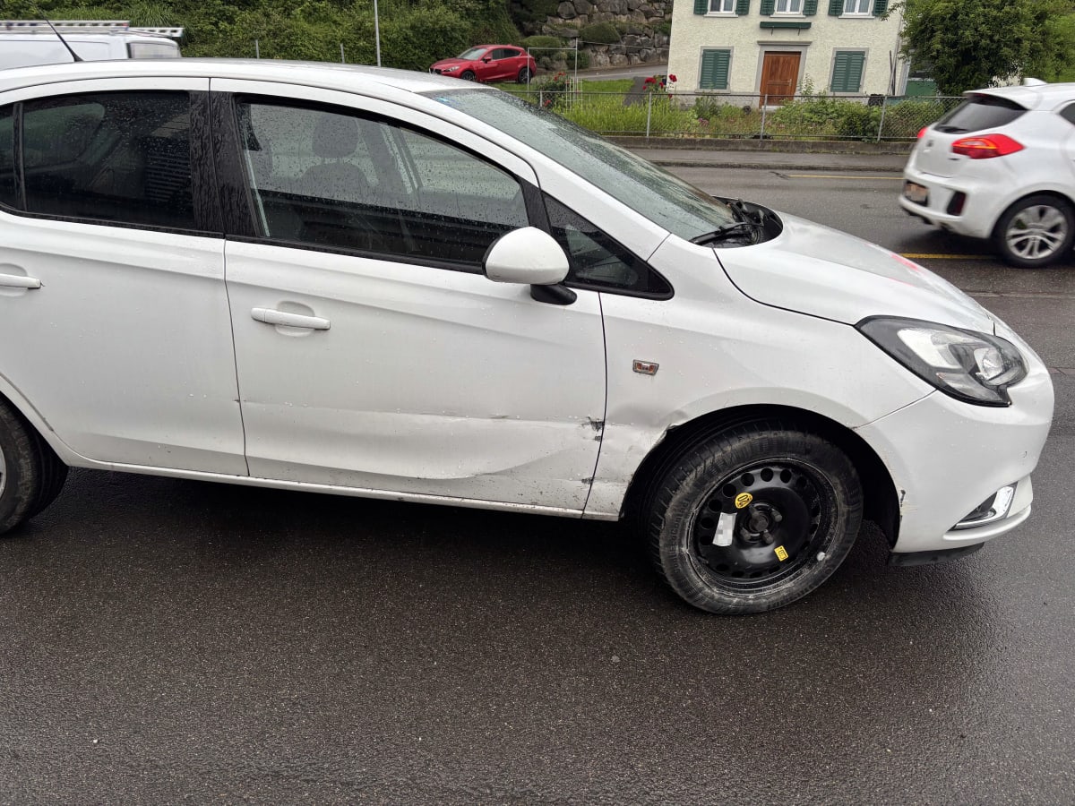 Schmerikon SG – Senior verursacht Unfallserie
