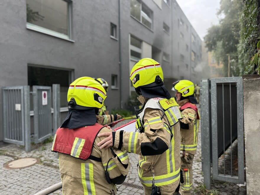 Berlin – Ein Toter und 27 Verletzte nach Brand in Pflegeheim
