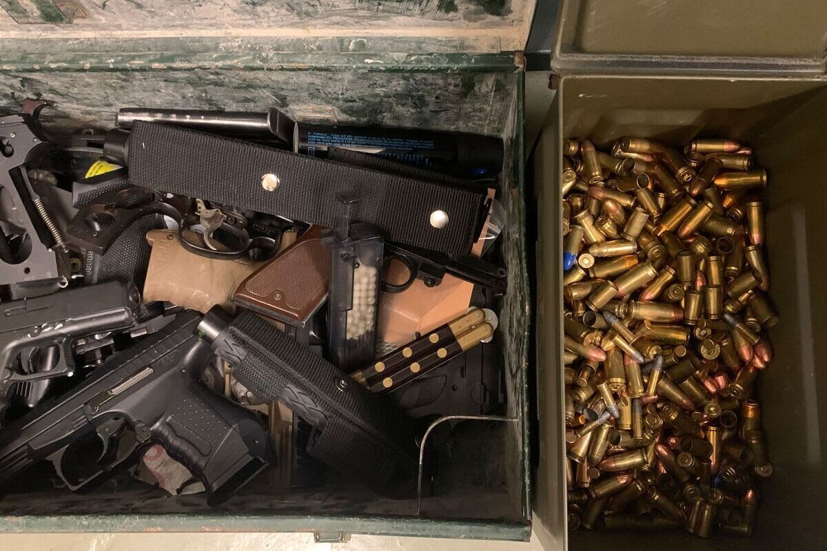 Waffenabgabeaktion in Oensingen SO - «Waffen abgeben – Unfälle und Missbräuche verhindern»