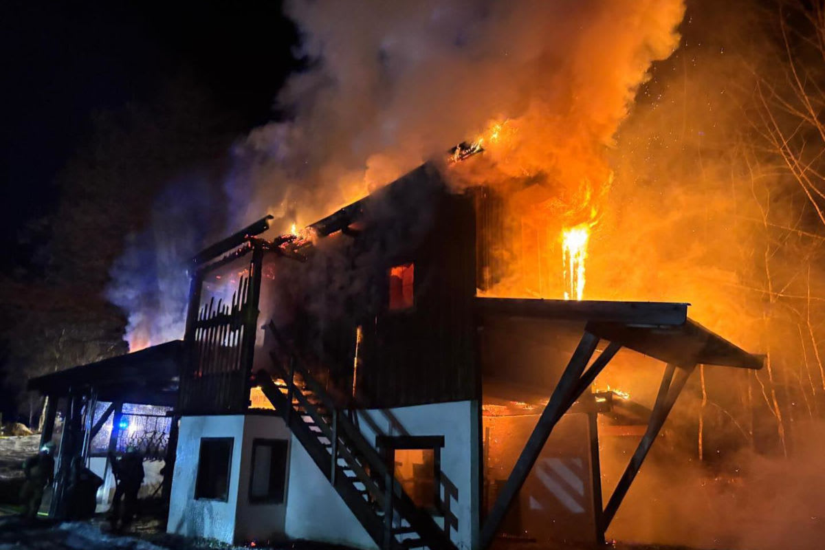 Fieberbrunn – Ehemalige Liftstation in Brand geraten