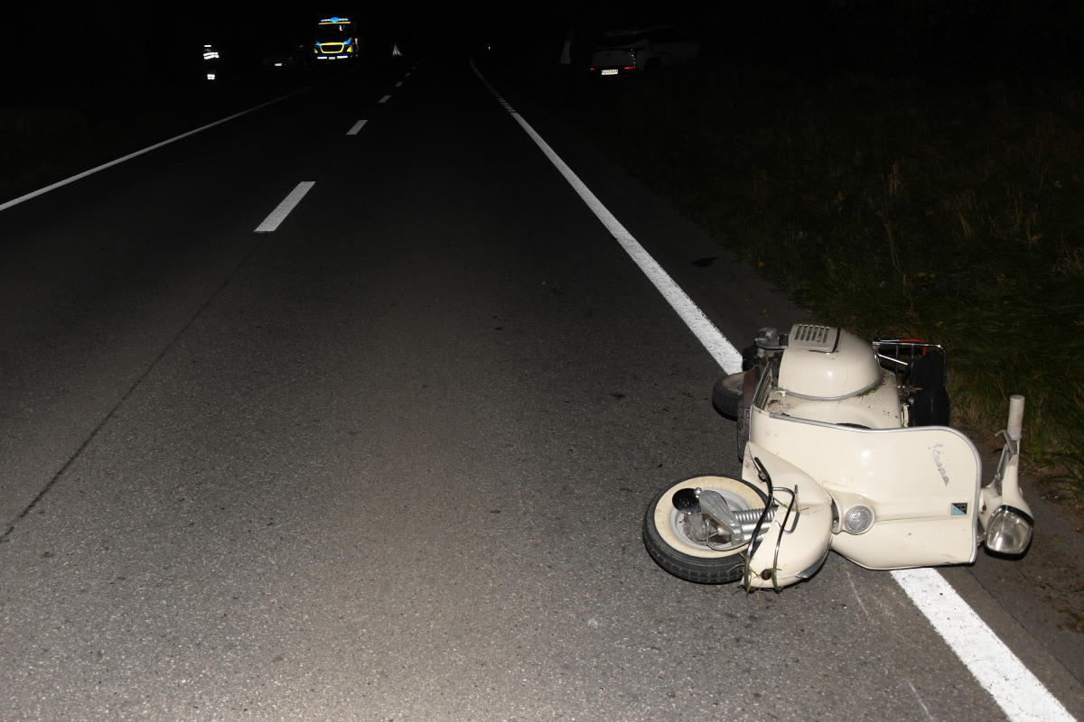 Unfall in Chur GR – Vespa-Fahrer kollidiert mit Reh
