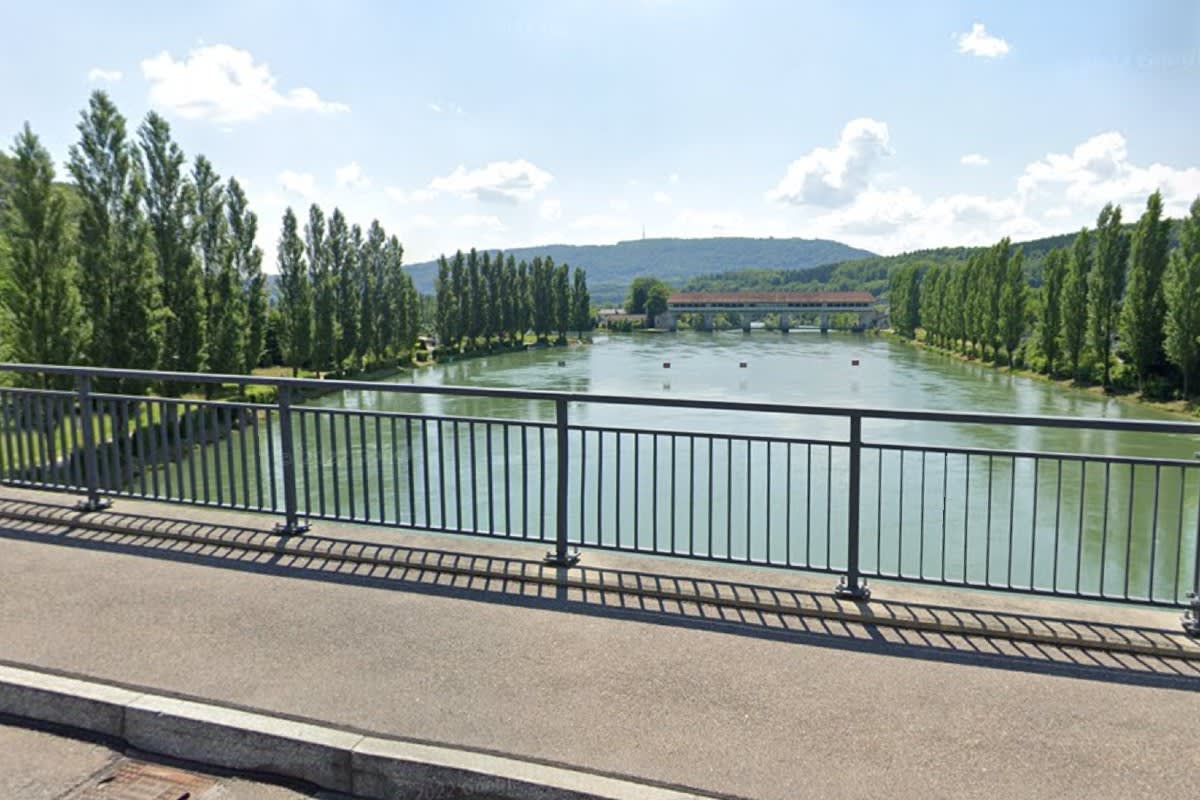 Winznau SO - 65-jähriger Mann in Aare verschwunden