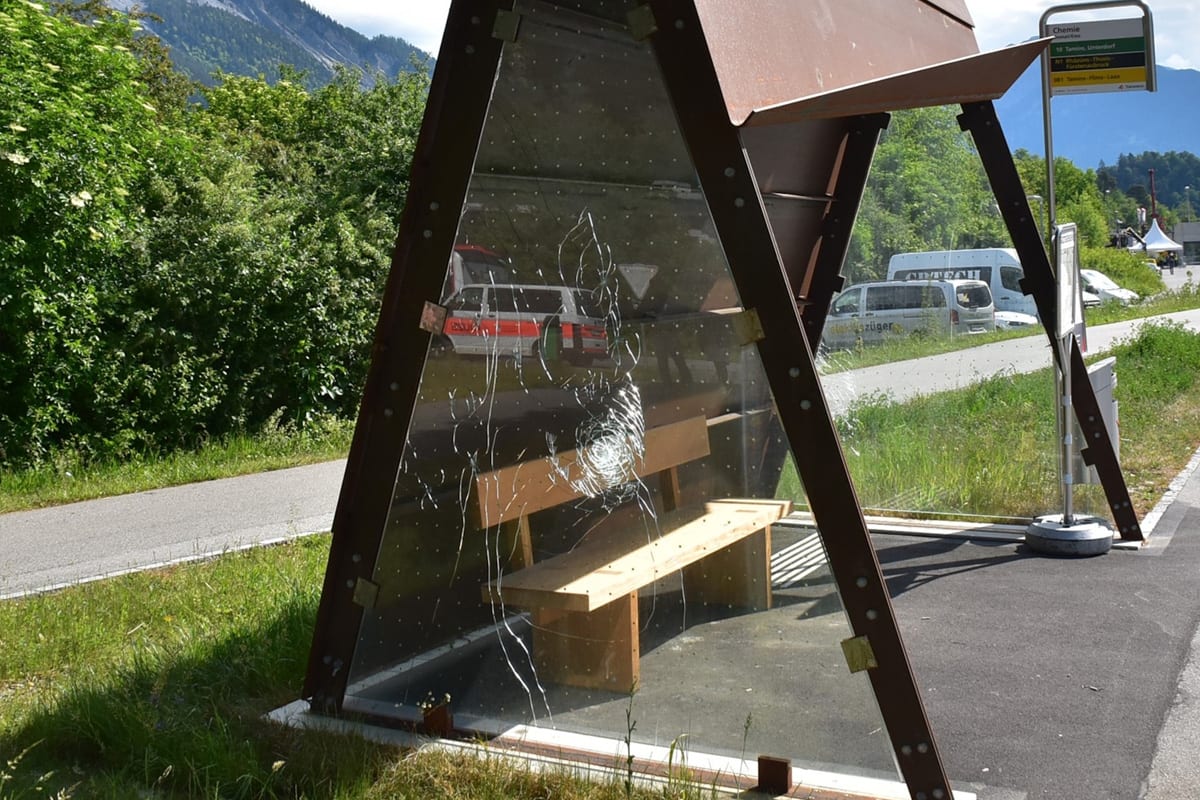 Domat/Ems GR – Zeugen zu mehreren Sachbeschädigungen gesucht